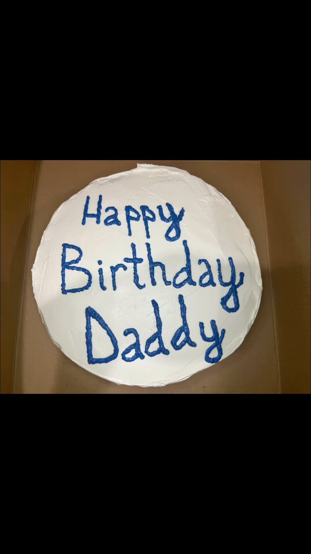 Dairy Free Pumpkin Cake with Cream Cheese Flavored Buttercream! 🎃 #pumpkincake #dairyfreebaking #grannysgoodiesbakery