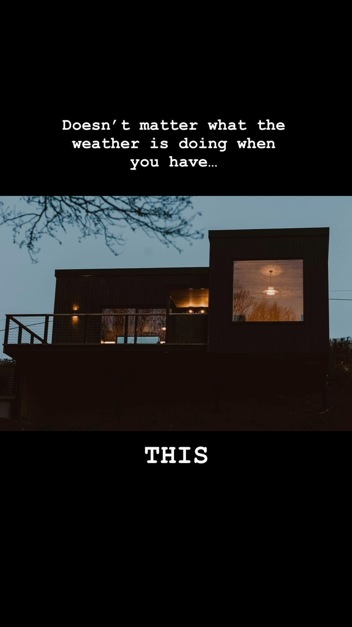 Tag that person that deserves a little solo break or that person you want to cosy up with this Season 🍁
We have a couple breaks left in October.
Autumn in #wales
#lodges #lodgeswithhottubs #cabins #adultsonlyresort #midwales #countryside #couplesgoals #travel #holiday