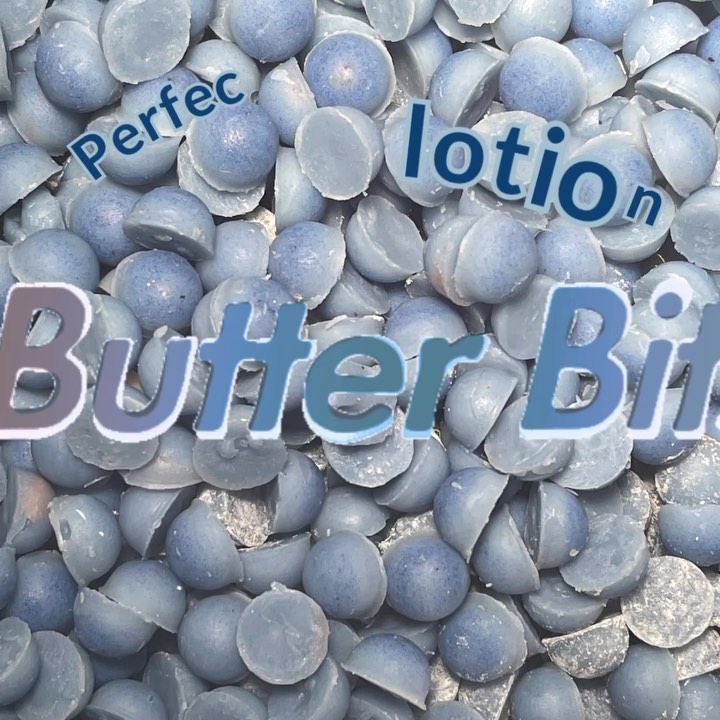 Perfectly portioned lotion!
Like an ultra-moisturizing magic potion 🧪
Butter Bits are better than a palm full of runny lotion.
Whether you use liquid lotion or hard lotion bars, portioned moisture makes life easier ( and cleaner ).