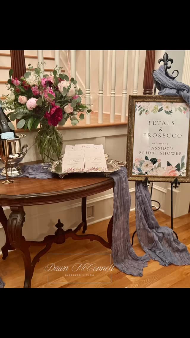 It was an honour to host my dear friend Cassidy’s bridal shower! I have known Cass since she was 7 years old and watching her blossom into the beautiful woman she has become has been such a joy. I wanted this day to be so special for her and I was tremendously proud of the results! A big thanks to @oliveandastergrazing for the amazing grazing table!
#dawnmcconnellinspiredliving #yeg #inspiredliving #bridalshower #dyiflowers #flowers #petalsandprosecco #flowerarrangements #floral #partydecorations #elegant #elegance