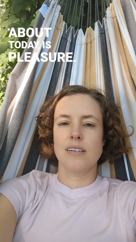 Fridays for pleasure.
Many of us have very little access to pleasure, but we can practice and experience more of it over time. If want to, find a time to do something that feels good on purpose and notice what happens - maybe guilt comes, or you shut down, or quickly get distracted, just notice. Don't force it. Stop the experiment if needed, but maybe let it be an experiment and a practice.
#mindfulness #nervoussystemregulation #nervoussystemhealing #polyvagaltheory #pleasureactivism