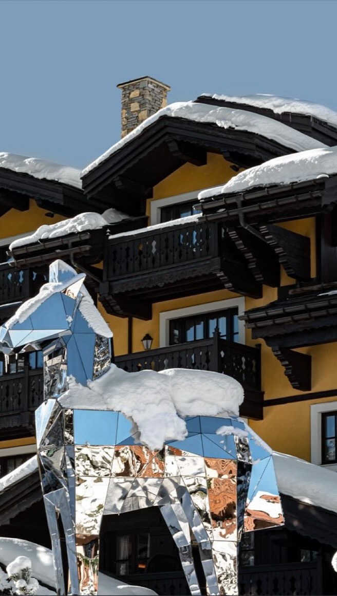 J-60 to @chevalblanccourchevel and @courchevel_officiel town
How is the start of the September going, sporty ?