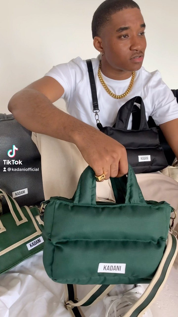ALWAYS A VIBE WHEN YOU HAVE SECURED THE BAG ✨🔥
-
-
-
#smallbusinessuk #securethebag #fyp #bagbusiness #streetstyle #sustainablefashion #supportsmallbusiness #kadani #