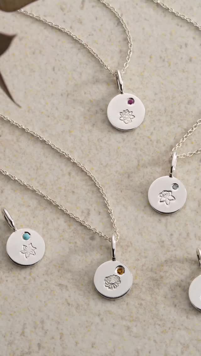 Birth Stone - Birth Flower
Meaningfully jewellery.
Make your family set.
#birthstones #birthflower #handmadejewellery #midwestjeweller
#Australianmade