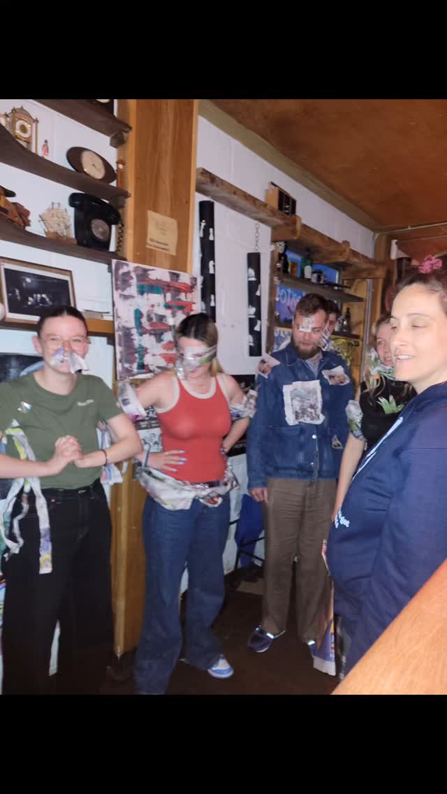 Monday nights at the cabin.
We have comedy, beers, popcorn and we trivia.
What more could you want!?