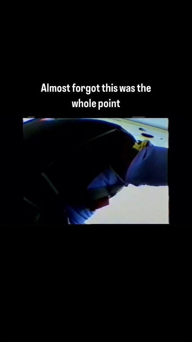 The pure grit, the dedication, the raw moments… these memories take us back to Dave, our founder, during his time as a Royal Canadian Air Force Search and Rescue Technician.
He’s seen it all, and it’s these experiences that fueled his passion to create I.C.S.O.S.
Dave realized the true purpose was to prevent suffering, by equipping people with the confidence and skills to help themselves in any emergency.
With his incredible background in search and rescue, he’s built a school that specializes in wilderness safety and survival training, outdoor education, and consulting.
At I.C.S.O.S, we equip you with the same life-saving knowledge and confidence to handle any situation life may throw your way and assist in your own rescue! 💪
That others may live…
#searchandrescue #sar #rcaf #canadian #canadianveterans #veteran #throwbackthursday #sos #survival #survivalskills #survivaltips #memories #outdooreducation #landbased #corporatetraining #preparedness #pararescue #redberet #canadianmilitary