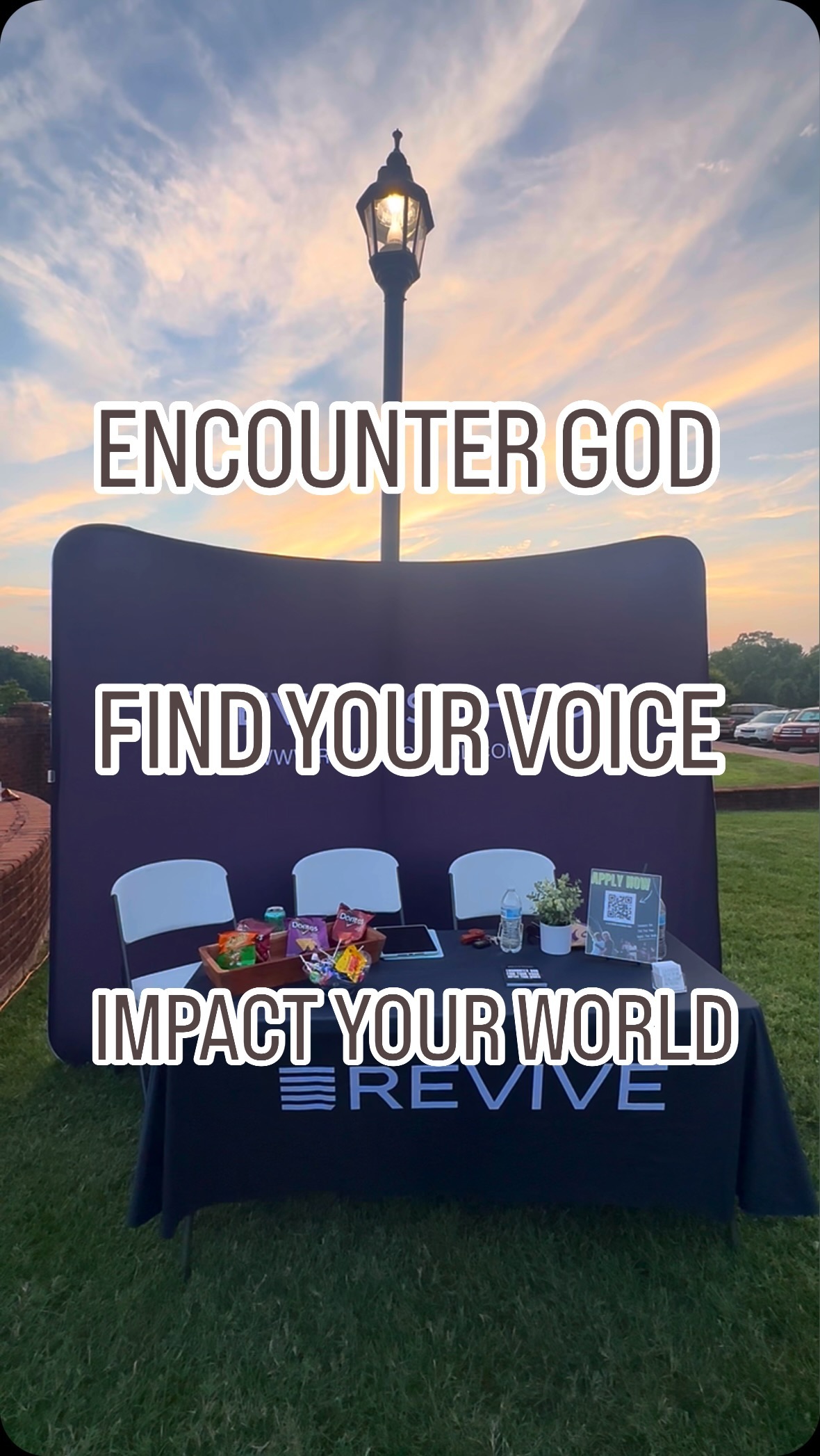 ENCOUNTER GOD 🕊️ FIND YOUR VOICE 🗣️ IMPACT YOUR WORLD FOR JESUS 🌎
Apply now to join us for our Fall ‘24 school year! Link in our bio 🔗