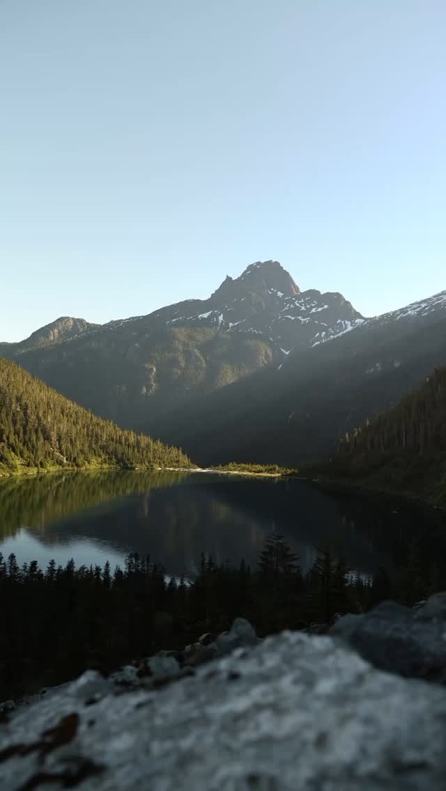 What a feeling to be back hiking!
We made a last minute decision to kick off our backpacking season with a local hike weâve been itching to do!
Just west of home, this 26ish km hike takes you up to two stunning alpine lakes. We spent a couple of nights up here and it was a much needed refresh.
-
-
-
-
-
#alpine #backpacking #hiking #discovercampbellriver #tourism #explorevancouverisland #vanislandtrails #camping