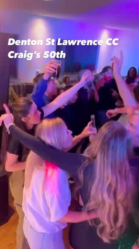 Wild one on Saturday night 🙌🏻 for Craig’s 50th at @dentonstlawrencecricket
#functionband #partyband #functionbandmanchester #weddingband #tinaturner