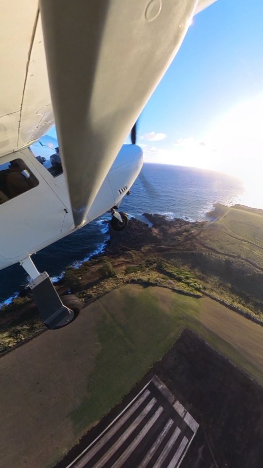 Views, vibes and skydives ☀️🪂🌴 Come get yours today - Link in bio
#skydiving #hawaii #instagood #inspiration #bigislandgravity