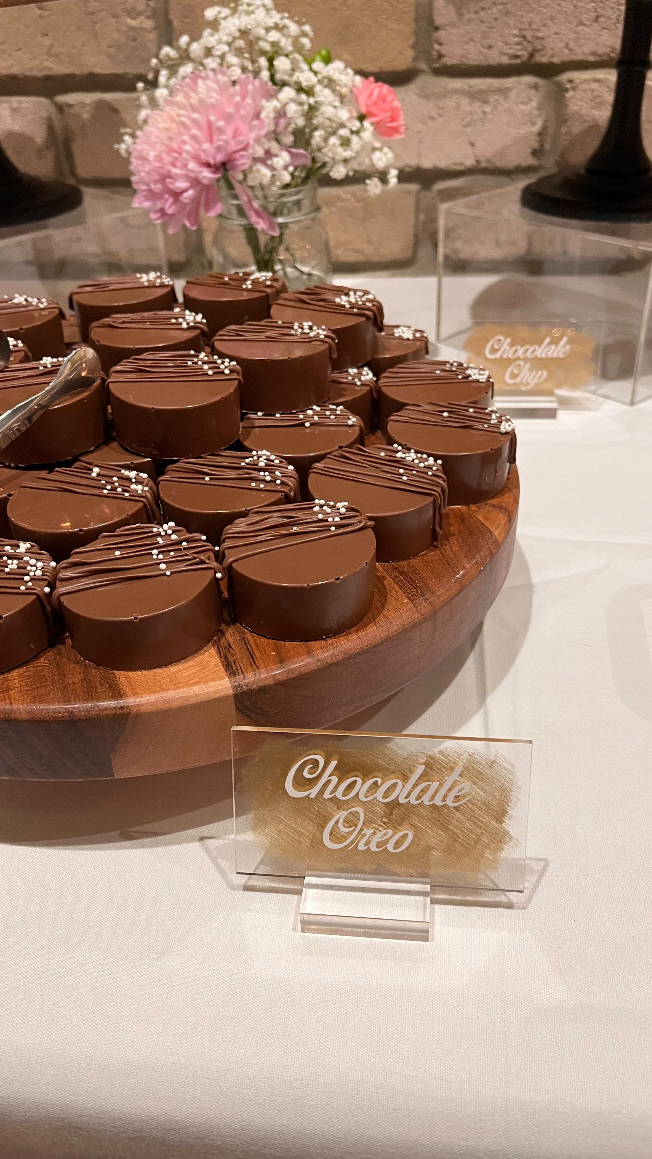 Congratulations Maddie & Roni!
Such a pleasure working with you both to create your dream dessert table! Thank you for trusting us💕
@therevelcenter
.
.
.
#experiencegrandrapids #grandrapidsfoodie #iheartGR #grbaker #grgram #cheatdaysweetsgr #cheatdaysweets #midtowngr #grandrapidseats #grfoodie #grbestbites #grnowfood #grandrapidsfood #westmichiganweddings #westmichiganbride #grandrapidsbride #grbride #grandrapidswedding #grwedding #dessertcatering