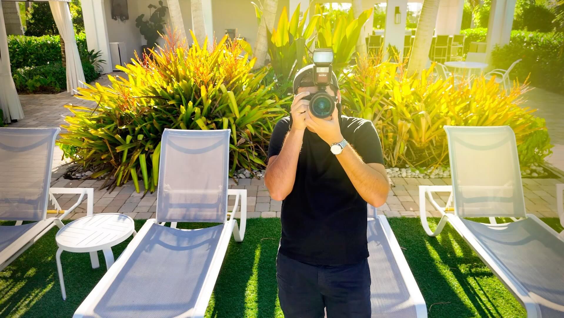 š“Behind the scenes of our šø photoshoot for a clientās websiteāBeluxx Store, featuring handmade bikinis. Our team has crafted a stunning photoshoot while the rest of the team continue to develop the website. Stay tuned for the upcoming launch!
š»: @gtmediex | @rcmgnaples
š„: @david_videographer
š: @annie0li
#naplesflorida #webdesign #eccommerce #photoshoot #digitalmarketingagency