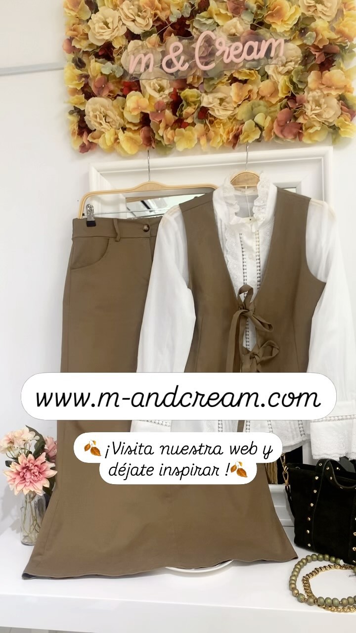 Listas para abrazar el otoño con estilo 🍂 Descubre cómo realzar tu look en cada detalle. ¡Visita nuestra web y déjate inspirar!
.
.
.
.
#tiendasconencanto
#comerciodeproximidad
#blusasbonitas
#mandcream
#calafell
#calafellplatja
#calafellplaya
#santsalvador
#comarruga
#creixell
#elvendrell
#tarragona
