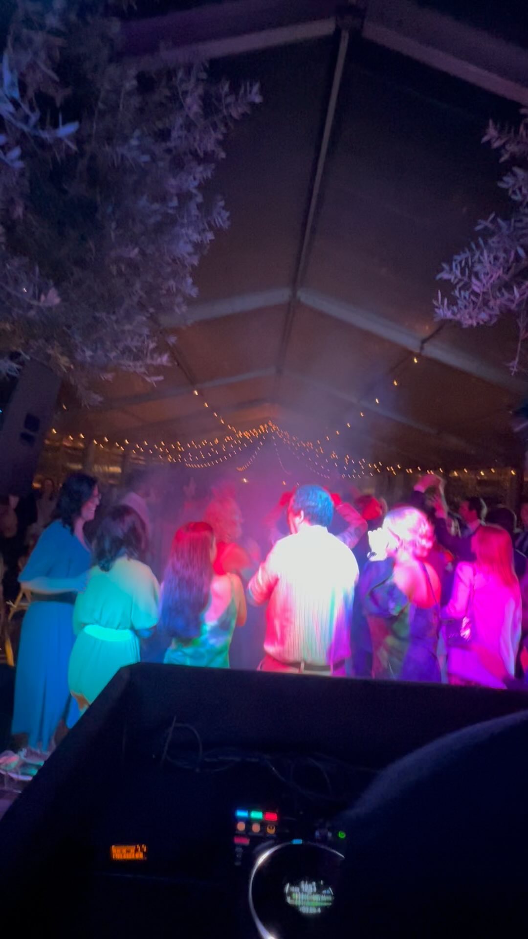 Last weekend it was L&C wedding at @moinhodoalamo and it was a BLAST 💥🚀🪩 #destinationwedding #destinationweddingdj #destinationweddingportugal #weddingsinalentejo #moinhodoalamo #futurlight #weddingvenue #weddingvenues #amazingvenue #eventdj #eventdjs #corporatedj #dancefloor #dancefloors #party #partyhard #weddings2024 #weddingstyle #weddingseason #weddings2025 #portugal #alentejo #montemoronovo #visitportugal