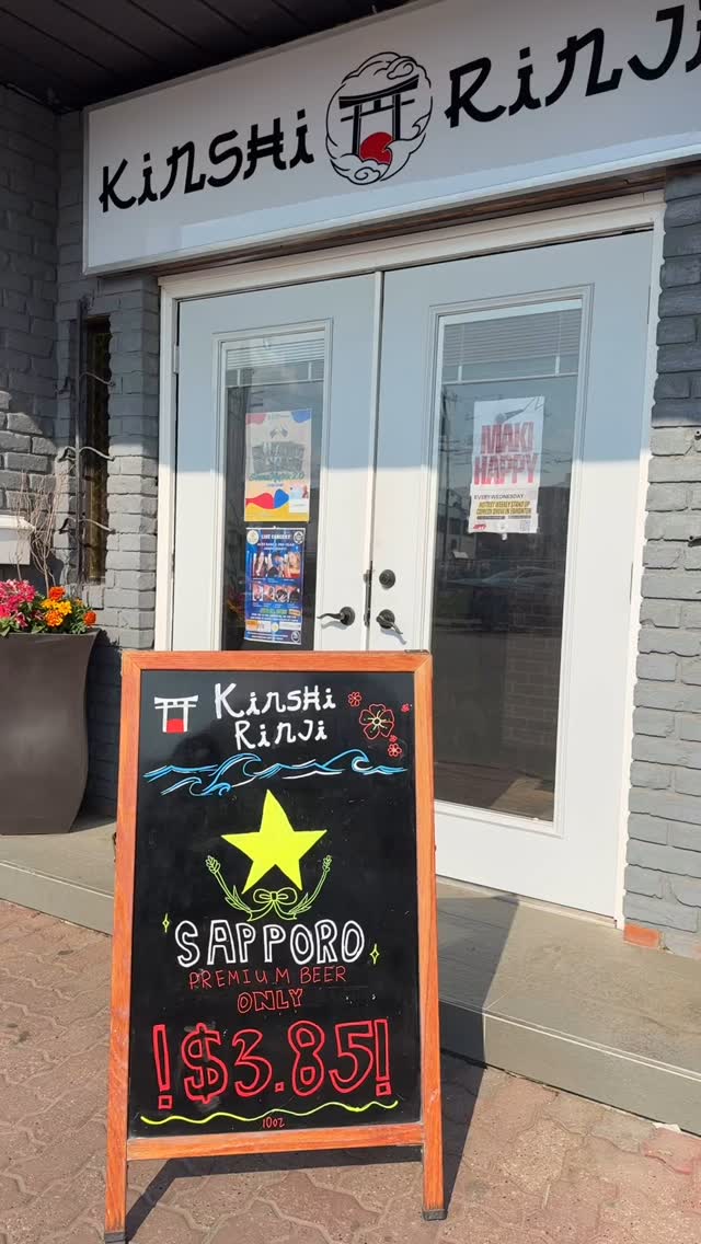 Enjoy Premium Sapporo for only $3.85 at Kinshi Rinji 🍺✨
#KinshiRinji #YEGDining #Sapporo #JapaneseCuisine #YEGRestaurants #yegeats #edmonton #yeg #yegfood #edmontoneats #yegfoodie #yegfoodies #yeglocal #edmontonfood