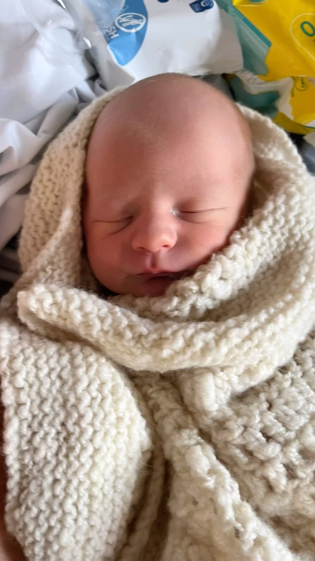 Happy 1st Birthday Tommy! Thank you for being the happiest little chappy - we love you! Keep cheering the world with that smile of yours, you will always be our cheeky little monkey! Fingers crossed next year you’ll have finally grown some hair and a couple more teeth!
#birthday #one #love #family #first #party #smile #happy