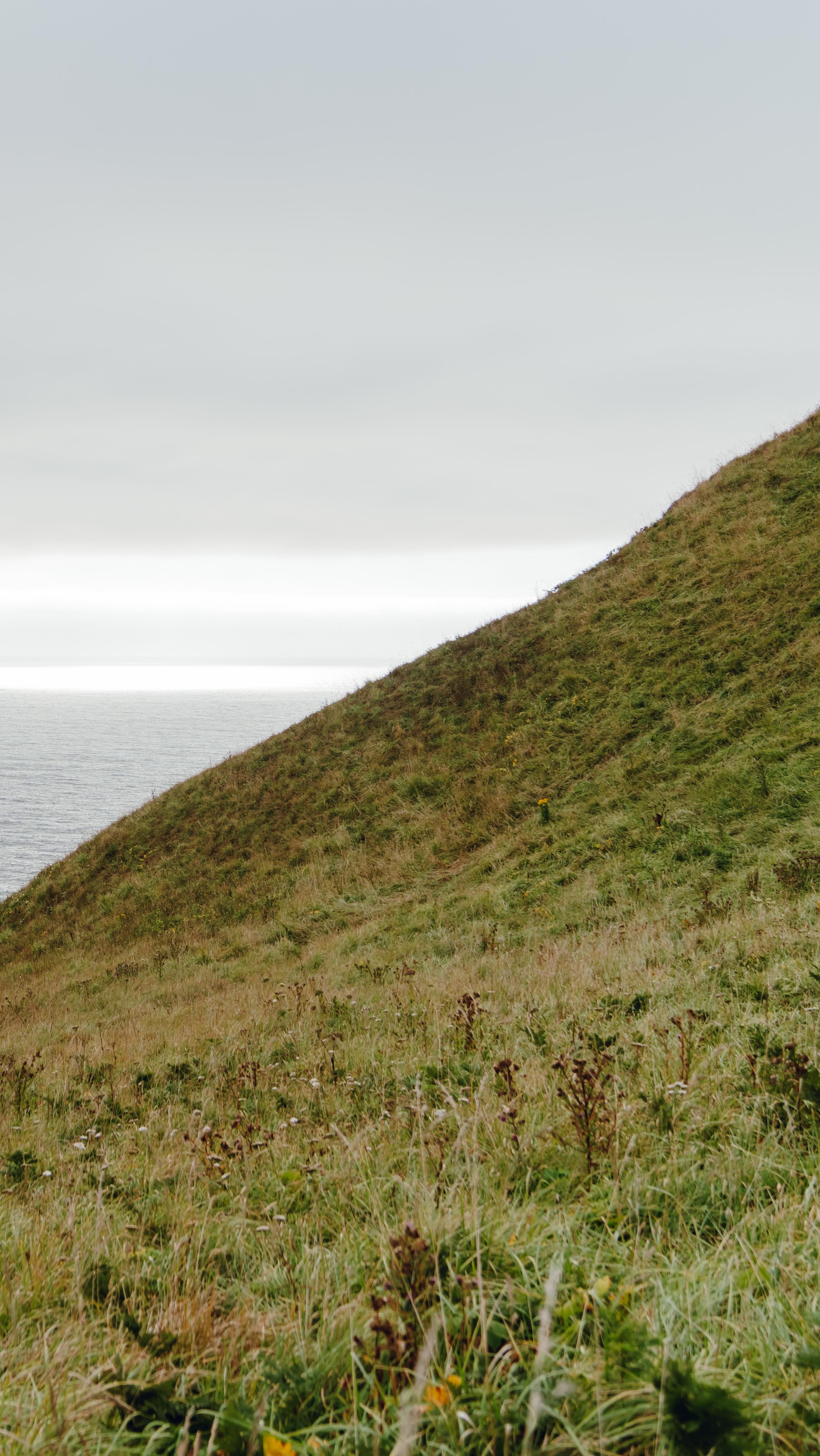 Except the secret is that I actually did research this location extensively and knew the photos were going to be cool before we even got there🤫
More bts and results to come;)
oregon coast photographer • oregon couples photographer • wedding photographer • lincoln city • elopement photographer • coastal photoshoot