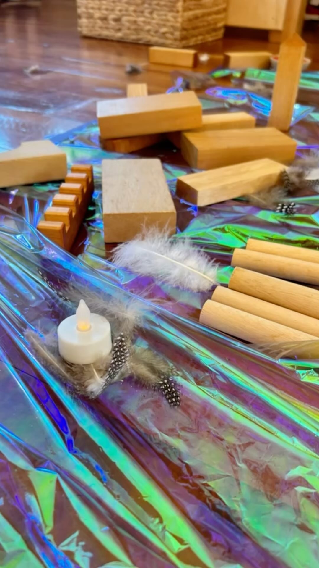 At Trailhouse, we change up the environment each week to engage children’s natural curiosity and spark their creativity! Novelty encourages exploration, and when we introduce new elements—like this week’s focus on color and light—we help kids see the world from fresh perspectives.
We design spaces that prompt children to look up, which can be as simple as hanging colorful materials or placing objects at higher levels. This encourages eye gaze, an important part of communication and connection. When kids lift their heads to take it all in, they’re not just seeing something new—they’re practicing key developmental skills.
Inspired by Reggio Emilia, we believe the environment is a third teacher. A thoughtfully arranged space invites children to discover, question, and engage, making learning a joyful and natural process.
#ReggioInspired #CuriosityDriven #Trailhouse #ColorAndLight #NeuroaffirmingPlay #ChildLedLearning