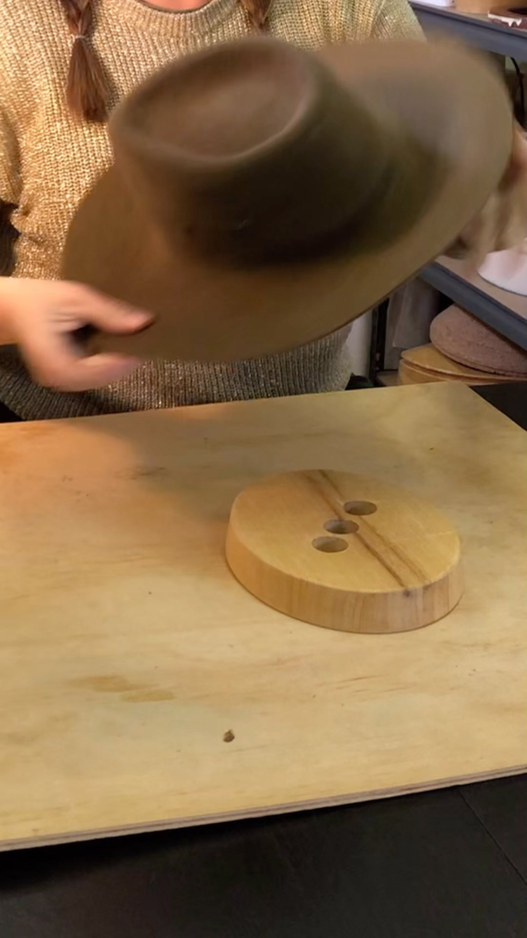 Reshaping the brim of a much loved @Akubra hat.
#hatrestoration #fortinhats #hatmaintenance #revivedandready
