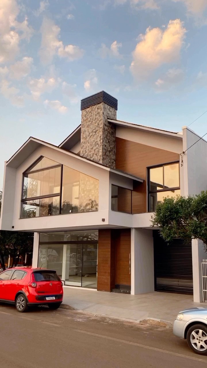 Embarque conosco na entrega de mais uma obra 🚙
Um projeto moderno e diferenciado, que contou com a qualificação da nossa equipe na parte das aberturas e revestimentos externos ✔️
Há mais de 20 anos entregando sonhos!
#esquadriasdealumínio#vidrostemperados