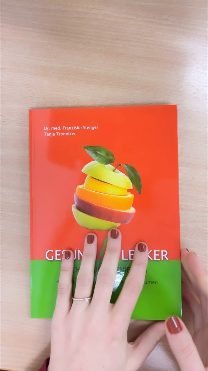 Ideen für Essen während der Weihnachtstage gesucht? Hier werdet ihr fündig. Gerade wenn auch ältere Gäste mit am Tisch sitzen.
.
.
.
#kochbuch #ratgeber #weihnachtsessen #gesundkochen