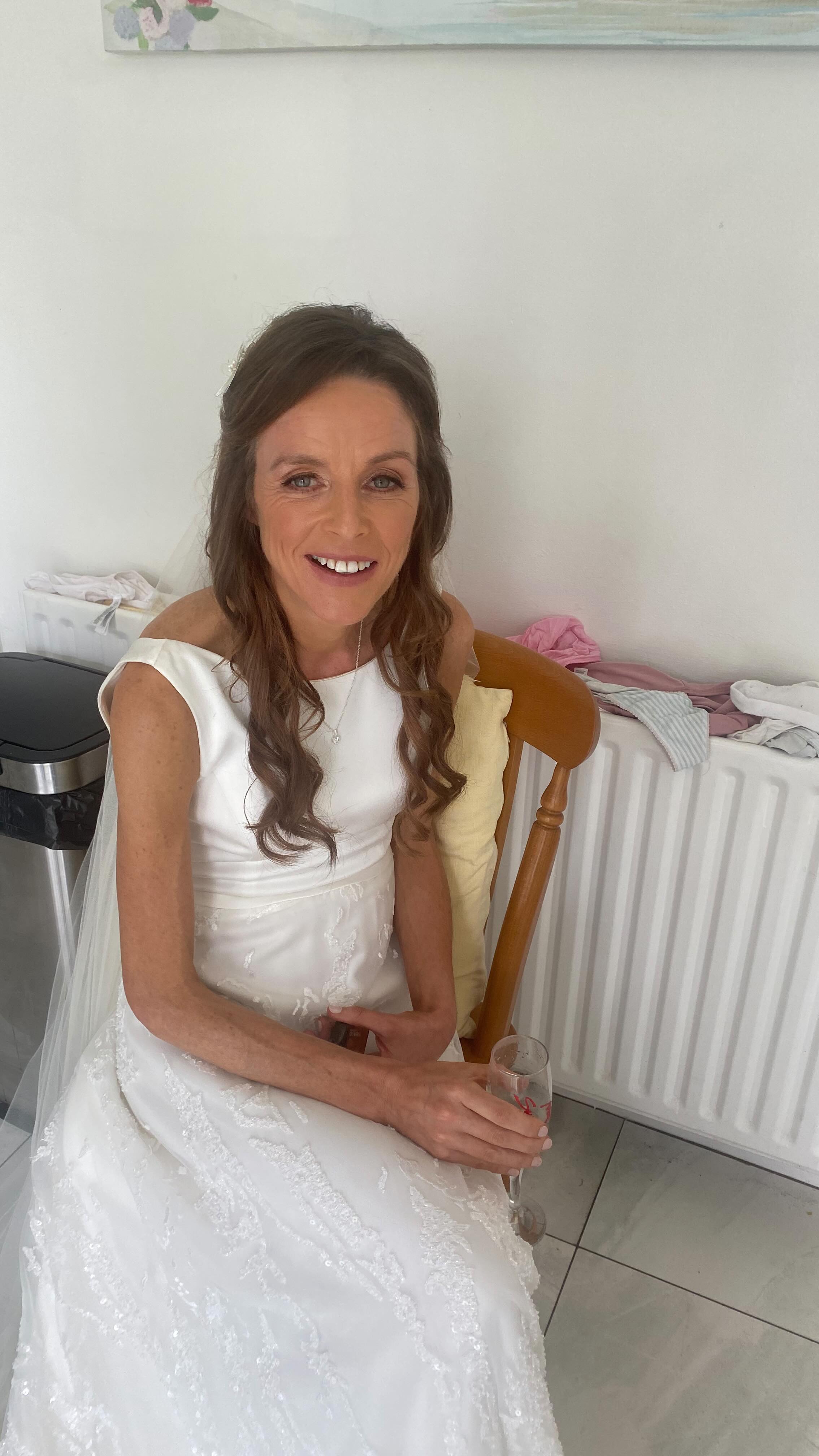 Jackie - yesterday’s beautiful bride, inside and out, what an honour to be part of her day and to be welcomed into her lovely family home. Her wedding was in Donnybrook Church then on to @druidsglenresort for the reception 👰🏻💒
Hairdresser @clairecrown_and_glory
Makeup by me @louisekeanemakeup
Flowers @flowers.ie
#bridalmakeupartist #bridalmakeup #wicklowmakeupartist #dublinmakeupartist #leinstermakeupartist #bridetobe #bridalinspiration #bridalinspo #leinstermakeupartist #makeupartist #irishmakeupartist #irishbrides #irishbridalmakeupartist #weddingday #gettingmarried #weddinginspiration #motherofthebride #wicklow #elopement #louisekeanemakeup