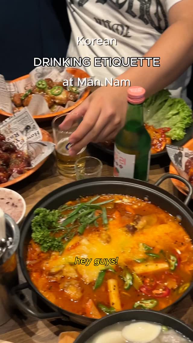 This is the correct way to drink Korean style, try it out next time for the full experience 🍶✨
Reservations:
www.mannam.nl
#fyp #koreanculture #drinkingetiquette #soju #somaek #tradition #koreanrestaurant #koreanfood