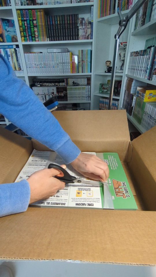 ร arrivato un pacchetto ๐ฆ
#thisgameisshit
#boardgame
#giochidatavolo
#autoproduzione