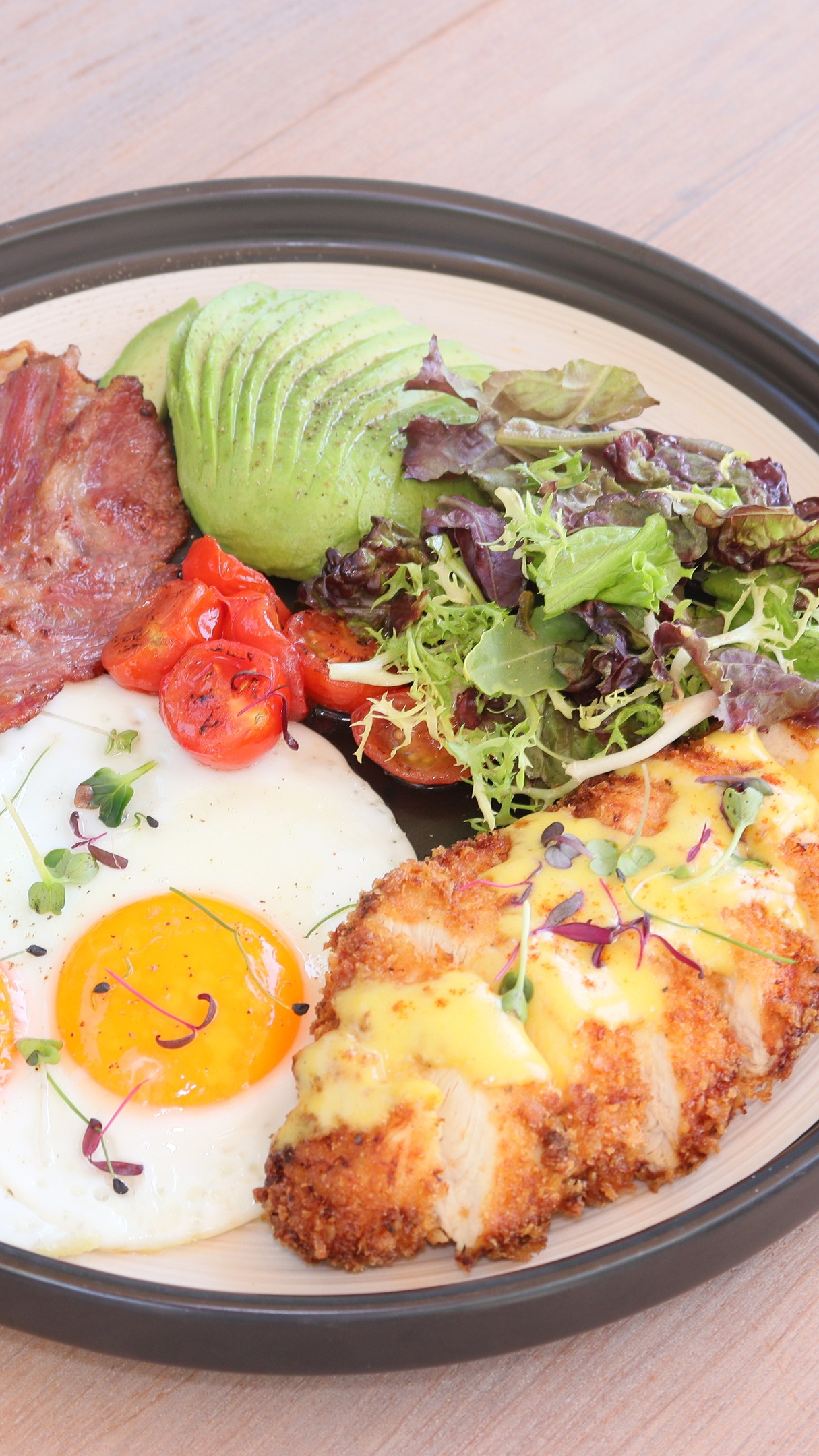 #jvc #dubai #breakfast #bacon #cloud10 #cafe #bestoftheday #quality #food #photography#pet #deliveryfood