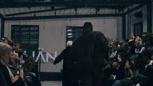 One week after the end of my first fashion week, I just wanted to say thanks to all the people I’ve met, who made this first experience unforgettable !
#photography #fashionweekstockholm