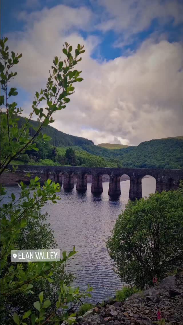 I disappeared.
Into the valley.
In deep mid-Wales.
Alone.
Completely.
I exorcised the demons.
I walked until I couldn't.
I climbed the hills.
I found myself.
Again.
How do you reclaim yourself?
How do you ground yourself?
Do you know how?
Do you want to know how?
If you want help with your health and fitness goals, get in touch.
I'll show you how. 🙏🏼❤️
#elanvalley #Wales #cymru #hiraeth #hike #solitude #health #fitness #mentalhealth