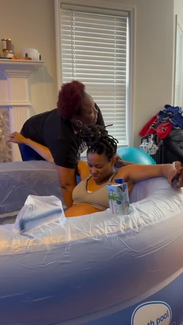 🎥: @midwifeangelina
•
Not every birthing woman screams. Some go silent. Some, like this mom at 8-9 cm, breathe deep. Some stay soft even through the storm. 🌊✨
A first-time mama can move through transition with quiet strength—calm, grounded, completely in it. She may not yell, but she is fierce. She is in control. She is deep in the work of bringing life through her body. 🕯️
Loud or silent, roaring or whispering—every response is sacred. Every birth song is divine. There is no one way to birth… only your way. 🌙
𝐀𝐥𝐰𝐚𝐲𝐬 𝐫𝐞𝐦𝐞𝐦𝐛𝐞𝐫: 𝐁𝐢𝐫𝐭𝐡 𝐦𝐚𝐭𝐭𝐞𝐫𝐬. 𝐒𝐨 𝐝𝐨 𝐲𝐨𝐮. 💖, @doula.heather.taylor
#CalmBirth #SilentStrength #BirthIsSacred #PhysiologicalBirth #TransitionPhase #FirstTimeMama #YourBirthYourWay #WitchyMama #HolisticBirth #DoulaHeatherTaylor #ReverentBirth #WildWomanWisdom #CenteredInBirth #BirthWithoutFear
Parents: @mikki_rockx @og_cri
Midwife: @midwifeangelina
Doula: @a_baby_consultant_llc
Student Midwife: @sacredezerbirth
