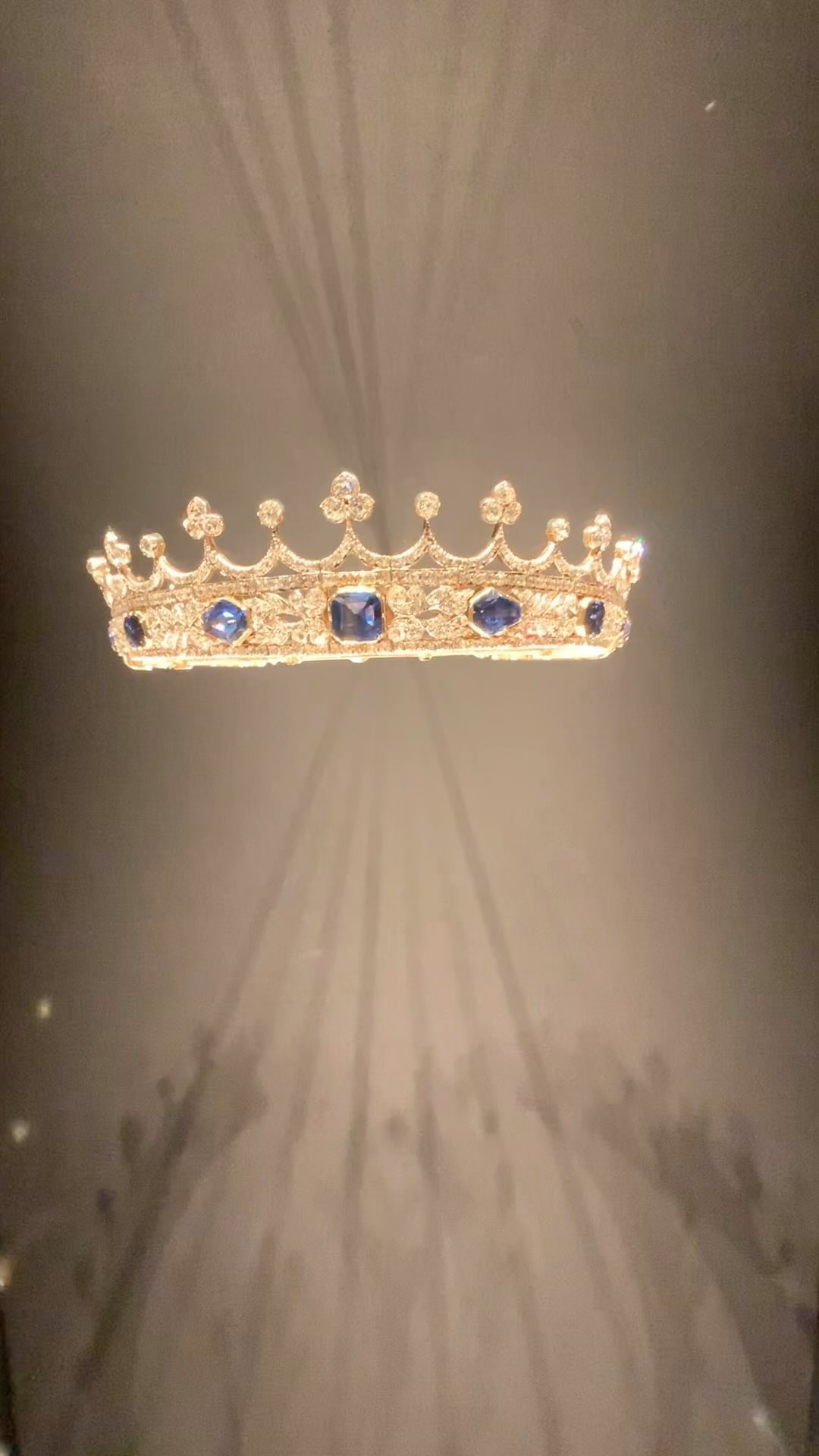 Oh Albert you did know how to please her...
💎💎💎
yes a repost but I’ve been thinking of this a lot after reading #precious