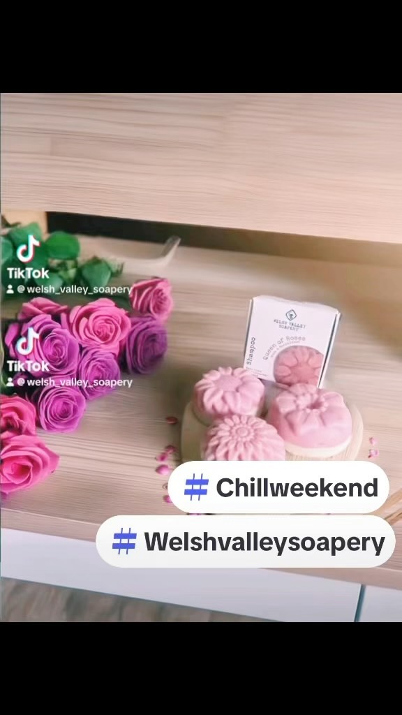 Happy weekend! #natural #shampoo #fyp #chill #weekendvibes #relax #essentialls #soap #welshvalleysoapery