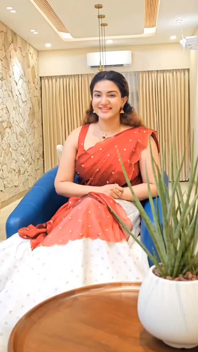 Your Favorite Honey Rose is Coming to Thalasery on 18-09-2024 to inaugurate our new venture โค๏ธ