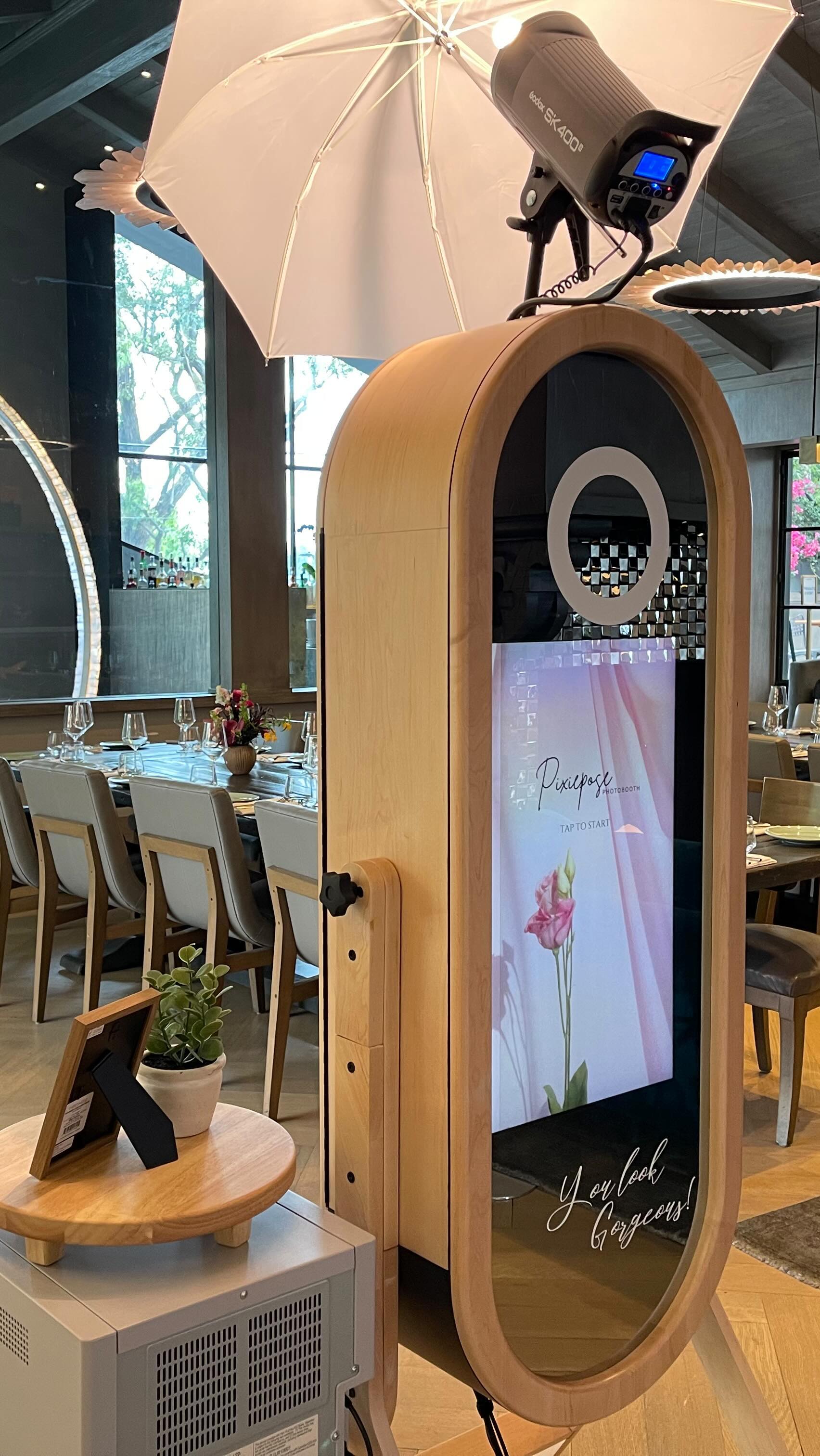 POV: You found a photo booth that captures memories and elevates your events aesthetics 🤌🏼 • #pixieposephotobooth #photobooth #losangeles #weddingmusthaves #weddingaesthetic #losangelesbride #laweddings #mirrorphotobooth #photoboothrental #losangelesphotobooth