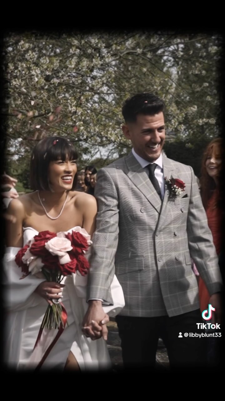 Nicola and George
#brinsopcourtwedding #brinsopcourt #londonweddingvideographer #weddingvideo #videographer