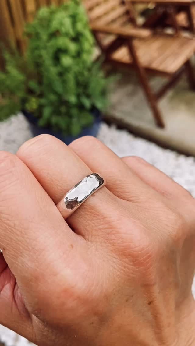 Showing off this hammered, chunky Silver ring - before I send it off to its lucky recipient! Personalised with a secret message on the inside. What would you choose? You could include your wedding date, your’s and your partner’s initials with a love heart, or even the coordinates of your wedding venue...? 💕
Handmade Sterling Silver jewellery, by @magicinthegrass