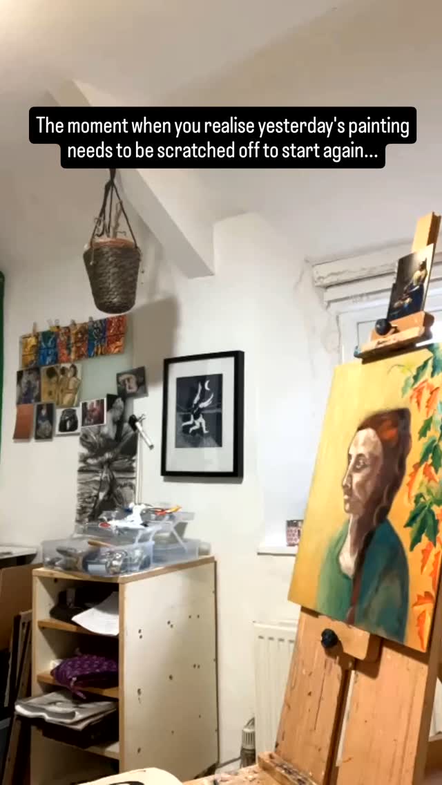 Jackie Head is putting the finishing touches to her artwork in her studio, getting ready for the upcoming Big Arts Weekend! The Big Arts Weekend is only two weeks away! Don't miss it - 19-20 October, 10am-4:30pm at East Harptree Theatre.
🖼️ Jackie Head 👩🏻🎨
Jackie and her husband Chris have lived in the Chew Valley since 2001 and together and form the creative collective "Potts Cottage Collective". Jackie enjoys creating commissioned portraits in either oil or lino print and quilts which hold memories of special occasions.
Jackie will also be running a workshop as part of the Big Arts Weekend - we will update you shortly about details!
Follow Jackie here
@jackies_still_standing
@potts.cottage.collective
www.pottscottagecollective.com
For more information on the weekend visit our website:
www.artshubharptree.com
#artshub #portraitpainting #portraits #artworkshop #chewvalley #somerset #eastharptree