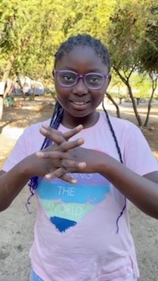 A whole lot of love, #enthusiasm and an important warning from this hapoy camper: you might not want to leave! 😀
And It’s true, at the end of each camp week we have campers crying because they don’t want to go home .
Camp is a life changing experience for many of our campers as often it is the first independent adventure they have had away from their parents and it does wonders for their self esteem.
Join us this summer at Camp Mákemáke: www.campmakemake.com
#happycamper
#campcutie
#camplove
#campmakemake
#summercampchile