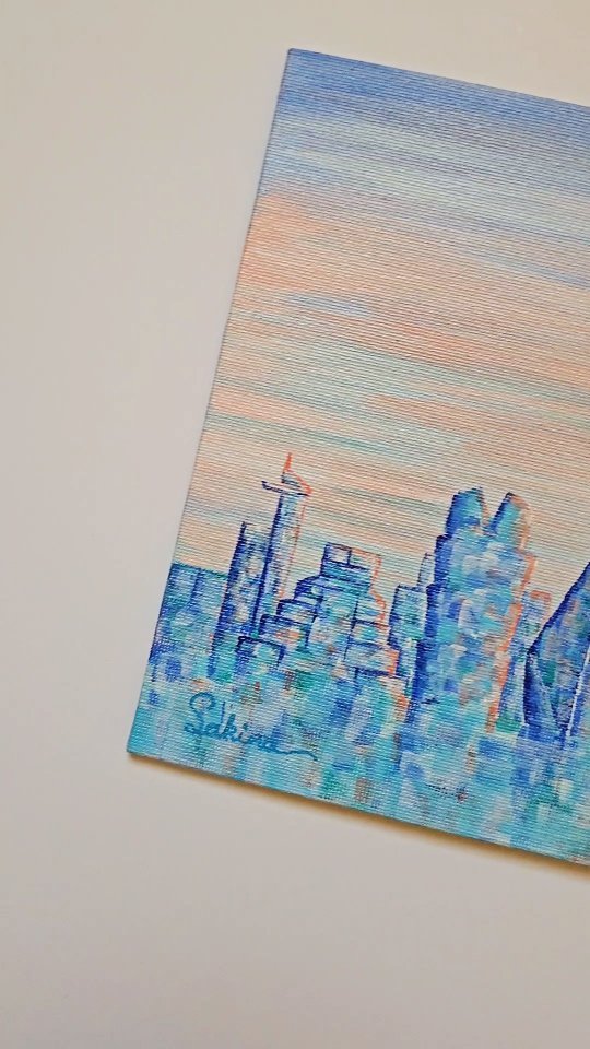 "Doha Dreams" 🩵 Perfect for those who want to bring a little bit of Doha's charm into their home decor. ✨️
DM me if you're interested in a custom piece for your space! 🙌🏼
#DohaArt #SkylineArt #CustomArt #DohaSkyline #PastelArt #AcrylicPainting #HomeDecor #ArtForSale #InteriorDesign #AbstractArt