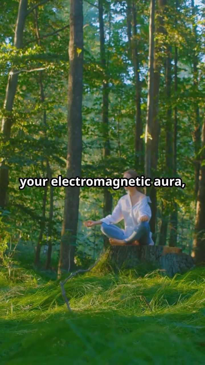 🌳 The Healing Power of Nature 🌿
Did you know that spending time with trees can help rejuvenate your mind, body, and spirit? Tree hugging is one of the simplest and most effective natural therapies to recharge your energy. The powerful connection between us and the Earth can restore balance, calm the nervous system, and uplift your mood! 🌱✨
When we hug a tree, we’re not just embracing nature—we’re absorbing its grounding energy. Trees help us:
• Reduce stress and anxiety 🍃
• Boost immunity 🌟
• Improve focus and clarity 🧘♀️
• Recharge our natural energy centers 🔋
Next time you’re in nature, take a moment to connect with the trees around you. Your body, mind, and soul will thank you! 💚
#NaturalHealing #TreeHuggingTherapy #WellnessJourney #EnergyBalance #HolisticHealing #NatureConnection #MindBodySpirit #DrBellasWellnessSolutions
