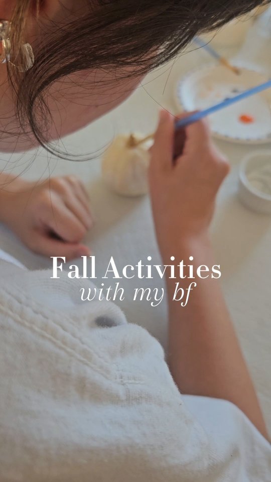 Our first time making (vegetarian) zuppa toscana & painting pumpkins! Because why tf not π
~
#zuppatoscana #pumpkinpainting #fallactivities #creativity #DIY #tylerthecreator