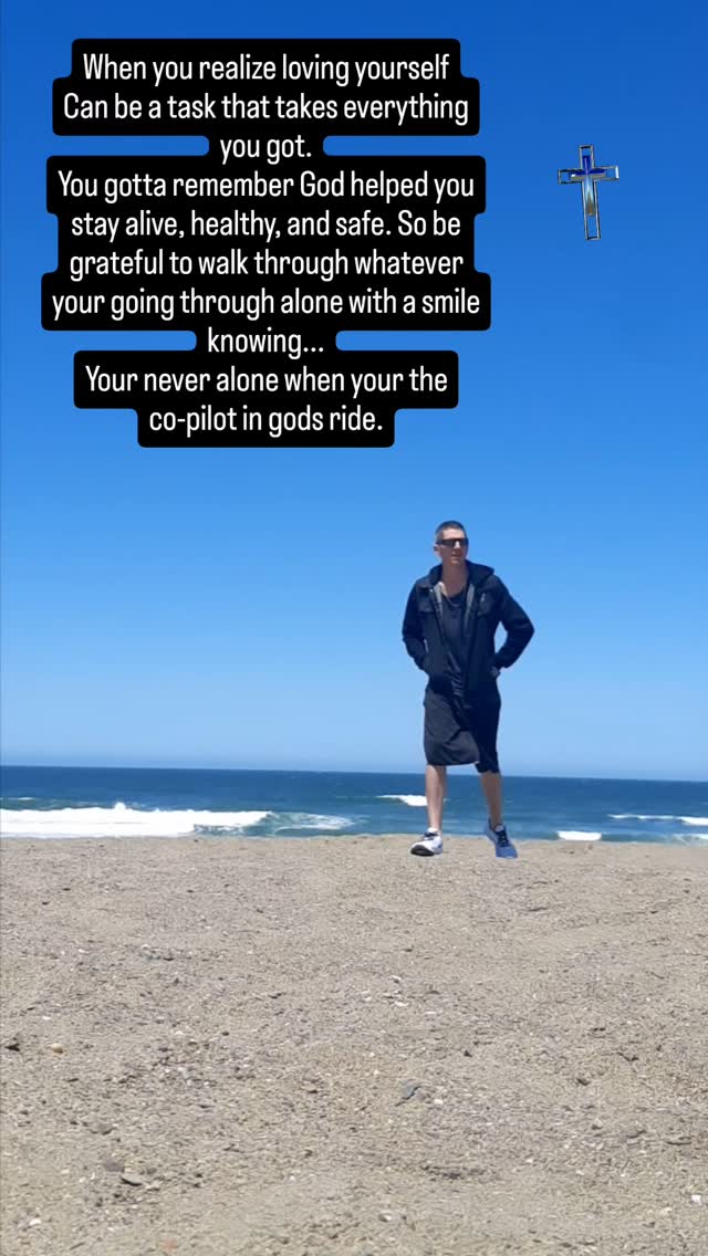 #life is crazy, working hard with no days off in October. My job is never over.... in some ways its only just started. Im not driving this life, im just a co-pilot figuring out whats already planned.
#growth #meditation #peace #prayer
@oakley