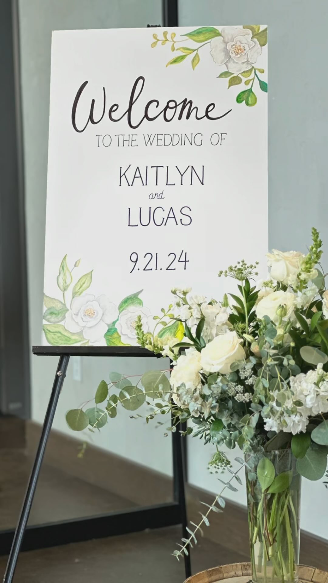 Clean. Simple. Classic! Our sweet bride and groom celebrated their best day in timeless fashion with family and friends at @journeyman_distillery. The room was filled with fragrant flowers by @inbloom219 and the sweets table by @designerdessertsbakery was gorgeous! Congratulations Kaitlin & Lucas! Thank you for letting us help you plan and style your wedding day and we wish you all the happiness in the world! 🤍