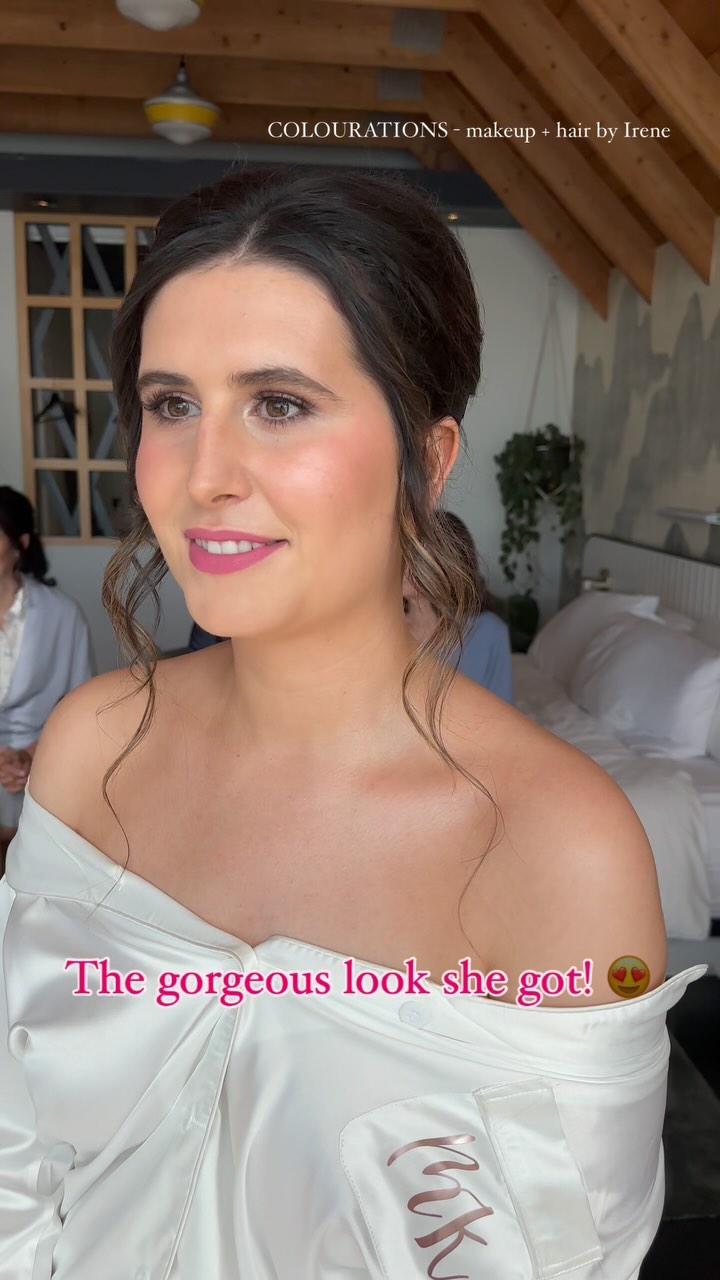 My beautiful bride Mary-Kate wanted to look natural, flawless, radiant, using pink tones, and that’s exactly what she got! 😍
Sooo glowy and pretty! I love it! 💖
Congrats Mary-Kate!!! 🥂🎉
Venue: @drakedevonshire
💄used:
@narsissist sheer glow foundation
Skin prep @embryolisseca
Concealer @tartecosmetics
Setting powder @charlottetilbury flawless airbrush powder
Bronzer @toofaced milk chocolate
Blush @tartecosmetics
Eyes @charlottetilbury eyes to mesmerize champagne + pillow talk, @viseart neutral palette, Nars summer rated palette, @diorbeauty backstage glow palette
Lashes @ardellbeauty @rosepr
Mascara @lorealparis voluminous
@maybelline liquid lipsticks
Want to work with me? Click the link on my BIO 📩 to book!
——————————————-
KINGSTON, Prince Edward County, 1000 islands + Surrounding area✨
➡️ BOOKING FOR 2025! ⬅️
Limited 2024 dates left! And currently booking 2025. To avoid disappointment, book your wedding/special event makeup now! 💖
#colourationsmakeup
www.colourations.ca
Fb: www.facebook.com/colourationsmakeup
#kingstonontario #pecbride #bellevillemakeupartist #ottawamakeupartist #visitthecounty #pecweddings #quinteweddings#princeedwardcountymakeupartist#ygkmakeup #ygkmakeupartist #ygkbride #pictonwedding #613bride #613weddings #ygkweddings #ygkwedding #pecmua #pecmakeupartist #pecwedding #bayofquinte #bridalmakeup #1000islandsweddings #613hairstylist #1000islandswedding#ygkhairstylist #princeedwardcounty
#princeedwardcountywedding #easternontarioweddings