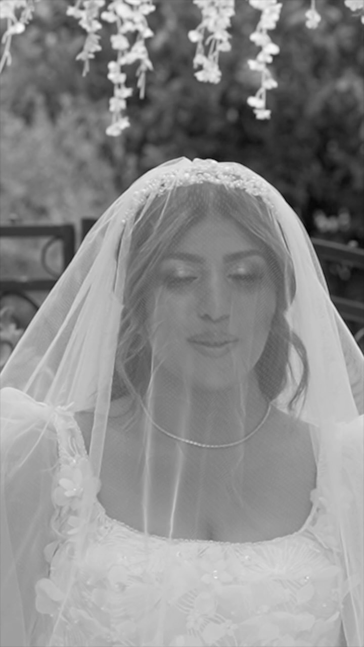 Entre émotions et éclats de joie ✨
#jewishwedding #bride #modernbride #weddinginspiration