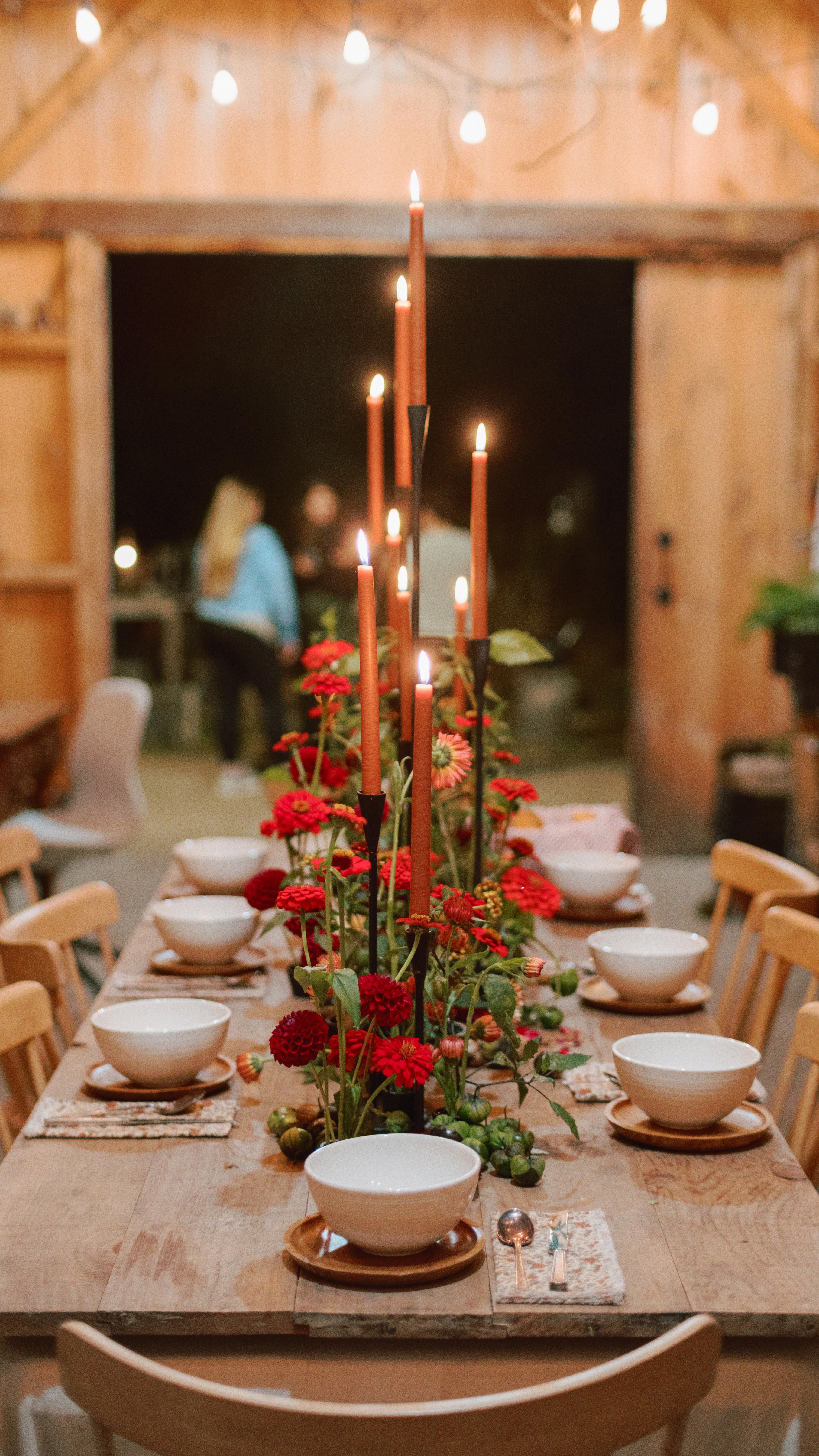 When Emily asked me if I wanted to come on over for some chili, this is not what I pictured. Glad I had my wee Fuji in my bag, because this would’ve been a shame to not have a memory of. @bellbrookfarm … you truly don’t know how to half ass anything. So grateful for this wonderful evening with friends. And thank you for the best chili ever @flowersbyjustine