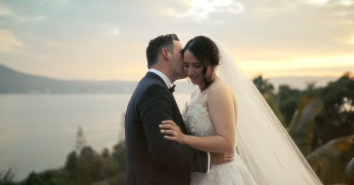 Stephanie | Humberto
Wedding previews.
@stephhech6
#wedding #weddingfilm #weddingday #bodasmexico