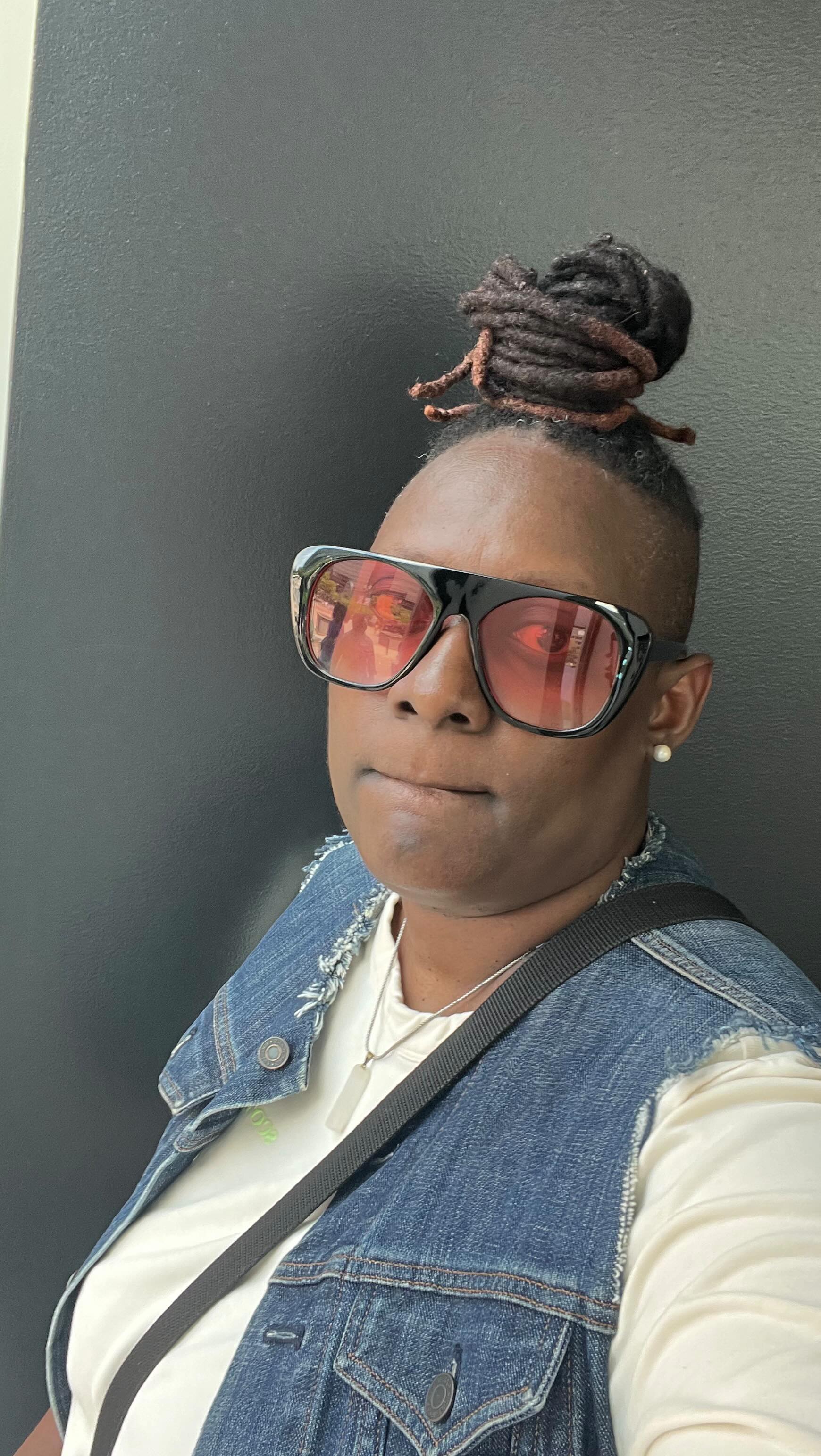 Such a great experience helping to put this event together. Shout to @wisemoneyacademy @ndo_champ @tutt360_newdirection and everyone else who came out and made this special for the kids. #brickcity #templeofhiphop #realmoneyexperience